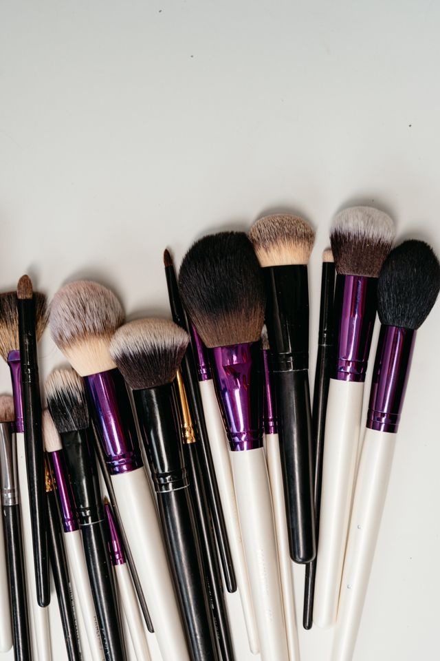 Cara Merawat Brush & Tools Makeup Biar Awet dan Higienis